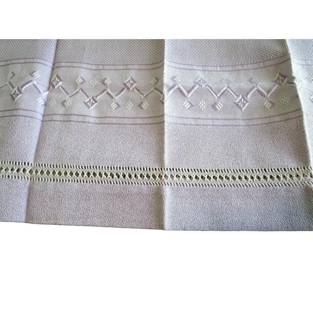 Purple White Woven Trellis Star Vintage Towel Set One Hand One Bath GUC Spots
